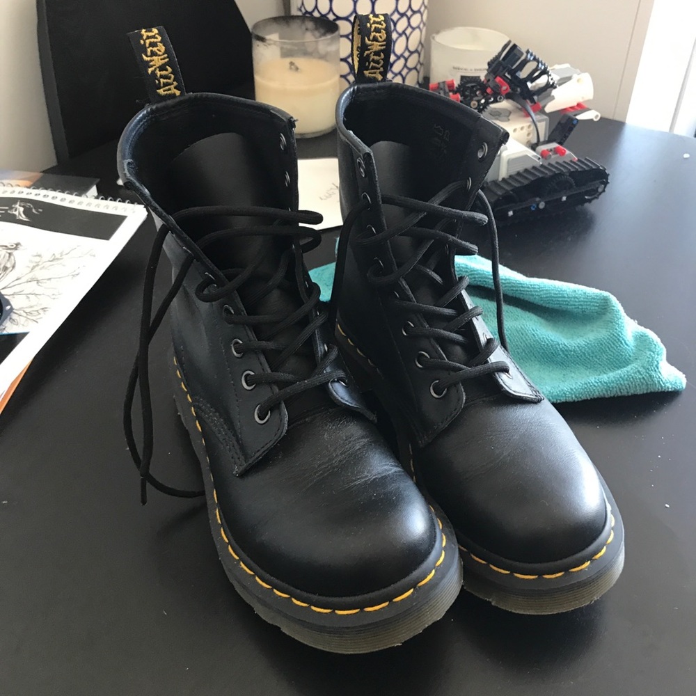Doc Martens Lester boots size 7